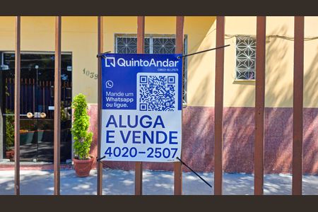 Apartamento para alugar com 60m², 2 quartos e sem vaga Apartamento para alugar com 60m², 2 quartos e sem vagaFachada do Prédio com placa