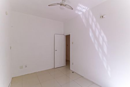 Apartamento para alugar com 60m², 2 quartos e sem vaga Apartamento para alugar com 60m², 2 quartos e sem vagaQuarto