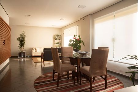 Apartamento para alugar com 60m², 2 quartos e 1 vagaHall social