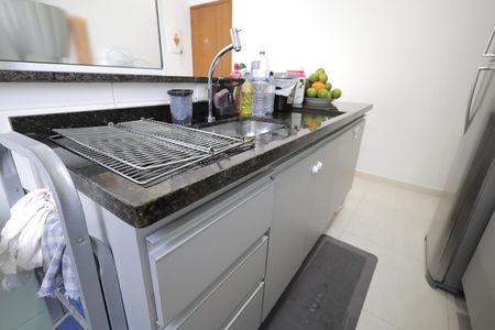Apartamento para alugar com 43m², 2 quartos e 2 vagasCozinha