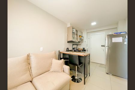 Sala de apartamento à venda com 1 quarto, 26m² em Metalúrgicos, Osasco