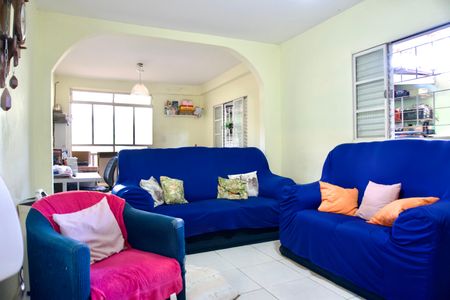 Casa para alugar com 3 quartos, 360m² em Santa Ines, Belo Horizonte