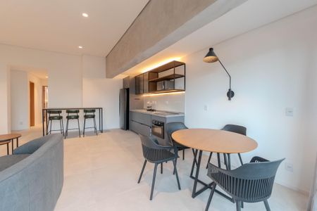 Apartamento para alugar com 77m², 2 quartos e sem vagaSala