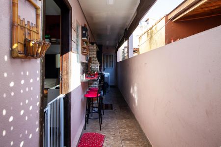 Casa para alugar com 240m², 4 quartos e 1 vaga Casa para alugar com 240m², 4 quartos e 1 vagaEntrada