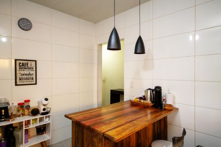 Casa para alugar com 240m², 4 quartos e 1 vaga Casa para alugar com 240m², 4 quartos e 1 vagaCozinha