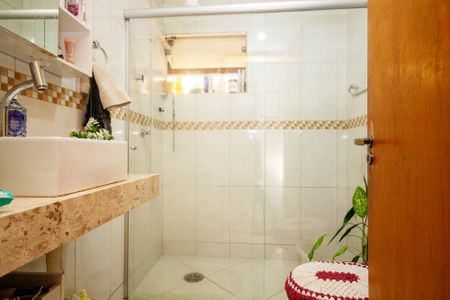 Casa para alugar com 240m², 4 quartos e 1 vaga Casa para alugar com 240m², 4 quartos e 1 vagaBanheiro