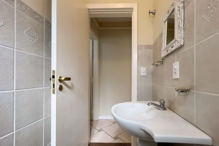 Casa de condomínio para alugar com 159m², 3 quartos e 2 vagas