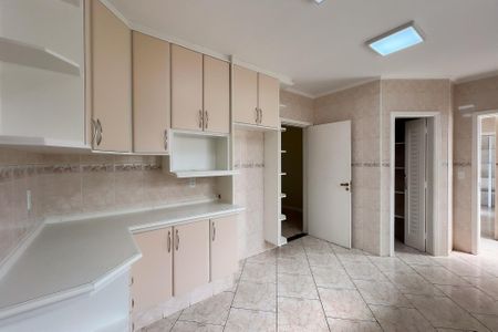 Casa de condomínio para alugar com 159m², 3 quartos e 2 vagas