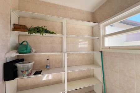 Casa de condomínio para alugar com 159m², 3 quartos e 2 vagas