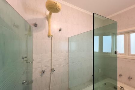 Casa de condomínio para alugar com 159m², 3 quartos e 2 vagas