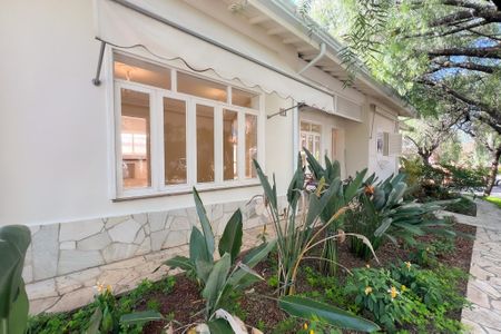 Casa de condomínio para alugar com 159m², 3 quartos e 2 vagas