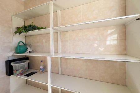 Casa de condomínio para alugar com 159m², 3 quartos e 2 vagas