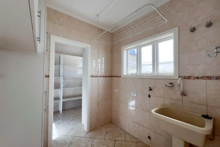 Casa de condomínio para alugar com 159m², 3 quartos e 2 vagas