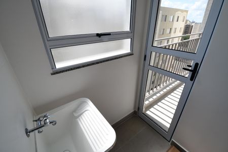 Apartamento à venda com 44m², 2 quartos e 1 vagaÁrea de Serviço