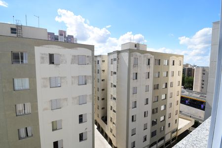 Apartamento à venda com 44m², 2 quartos e 1 vagaQuarto 2 - Vista