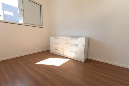 Apartamento à venda com 44m², 2 quartos e 1 vagaQuarto 2