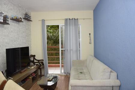 Apartamento para alugar com 2 quartos, 48m² em Jardim Vista Alegre, Embu das Artes