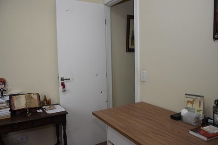 Apartamento para alugar com 2 quartos, 48m² em Jardim Vista Alegre, Embu das Artes
