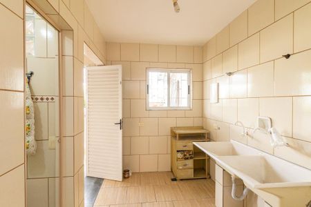 Casa para alugar com 90m², 3 quartos e 1 vaga Casa para alugar com 90m², 3 quartos e 1 vagaÁrea de Serviço