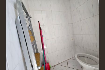 Apartamento para alugar com 68m², 3 quartos e 1 vaga Apartamento para alugar com 68m², 3 quartos e 1 vagaBanheiro de serviço