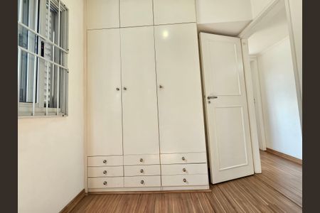 Apartamento para alugar com 68m², 3 quartos e 1 vaga Apartamento para alugar com 68m², 3 quartos e 1 vagaQuarto