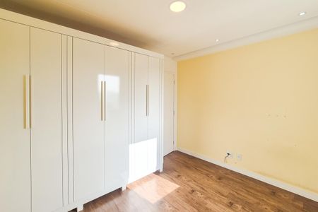 Apartamento para alugar com 74m², 2 quartos e 1 vaga Apartamento para alugar com 74m², 2 quartos e 1 vagaQuarto