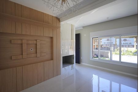 Casa para alugar com 230m², 3 quartos e 2 vagasSala