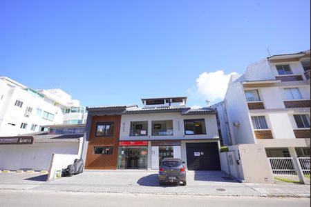 Casa para alugar com 230m², 3 quartos e 2 vagasFachada