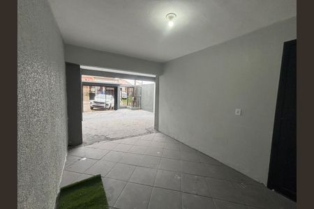 Casa à venda com 80m², 2 quartos e 3 vagas