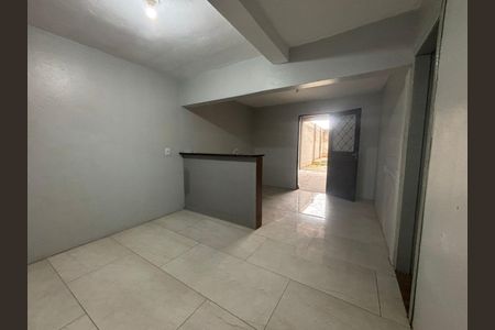 Casa à venda com 80m², 2 quartos e 3 vagas