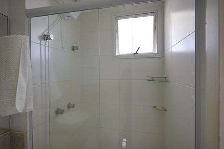 Apartamento para alugar com 70m², 2 quartos e sem vagaBanheiro da Suíte