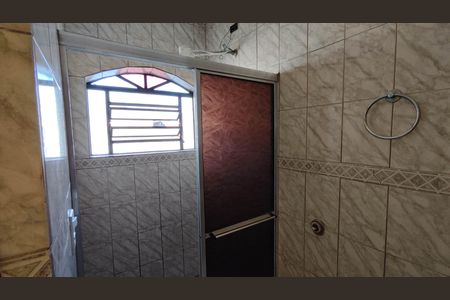 Casa para alugar com 120m², 3 quartos e 2 vagas Casa para alugar com 120m², 3 quartos e 2 vagasBanheiro da suite 2