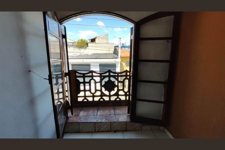 Casa para alugar com 120m², 3 quartos e 2 vagas Casa para alugar com 120m², 3 quartos e 2 vagasSacada da Suite 1