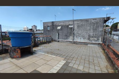 Casa para alugar com 120m², 3 quartos e 2 vagasLaje