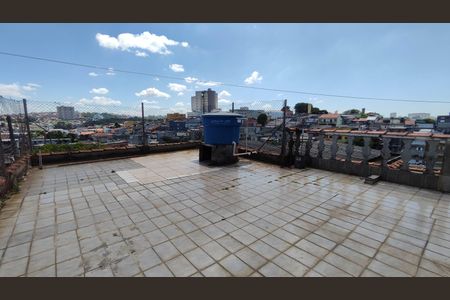 Casa para alugar com 120m², 3 quartos e 2 vagasLaje