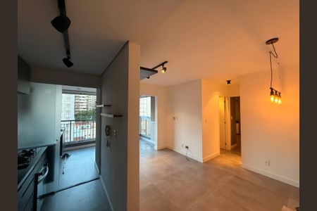 Sala de apartamento à venda com 2 quartos, 56m² em Vila Anglo Brasileira, São Paulo