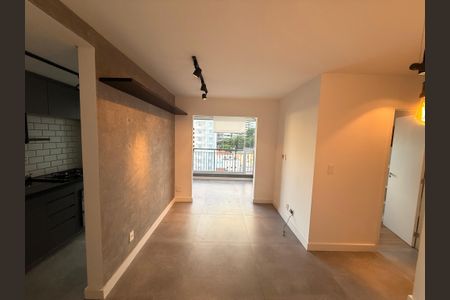 Sala de apartamento à venda com 2 quartos, 56m² em Vila Anglo Brasileira, São Paulo