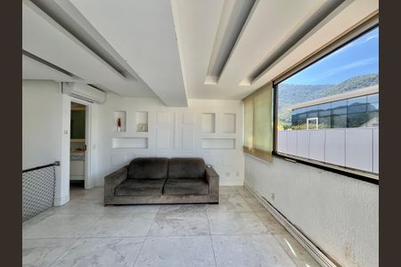 Apartamento à venda com 170m², 2 quartos e 2 vagasÁrea comum