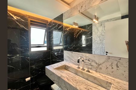 Apartamento à venda com 170m², 2 quartos e 2 vagasBanheiro social