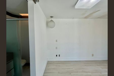 Apartamento à venda com 170m², 2 quartos e 2 vagasSuíte