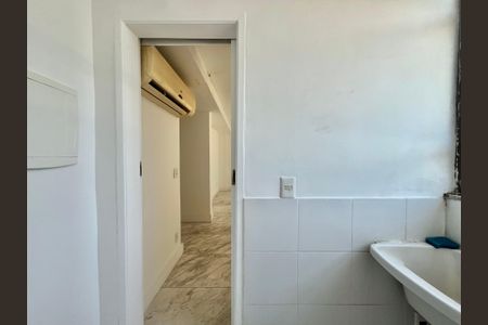 Apartamento à venda com 170m², 2 quartos e 2 vagasÁrea de Serviço