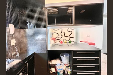 Apartamento à venda com 170m², 2 quartos e 2 vagasCozinha