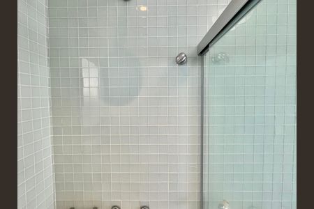 Apartamento à venda com 170m², 2 quartos e 2 vagasBanheiro social 2