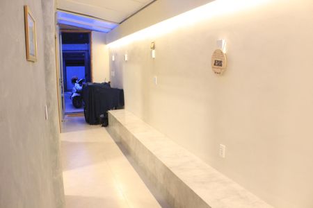 Casa para alugar com 80m², 2 quartos e 2 vagasCorredor