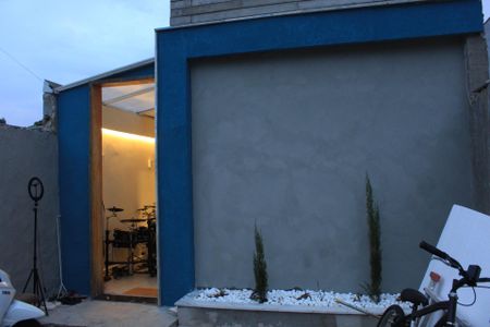 Casa para alugar com 80m², 2 quartos e 2 vagasGaragem