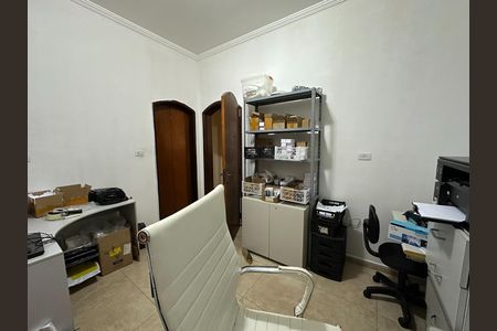 Casa para alugar com 207m², 3 quartos e 4 vagas Casa para alugar com 207m², 3 quartos e 4 vagasSuíte 1