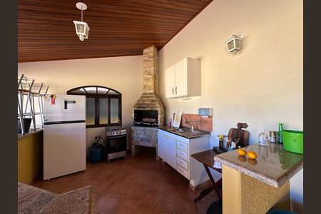 Casa para alugar com 207m², 3 quartos e 4 vagas Casa para alugar com 207m², 3 quartos e 4 vagasChurrasqueira