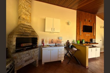Casa para alugar com 207m², 3 quartos e 4 vagas Casa para alugar com 207m², 3 quartos e 4 vagasChurrasqueira