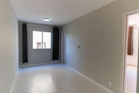 Sala de apartamento à venda com 2 quartos, 49m² em Atalaia, Niterói