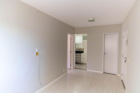 Sala de apartamento à venda com 2 quartos, 49m² em Atalaia, Niterói